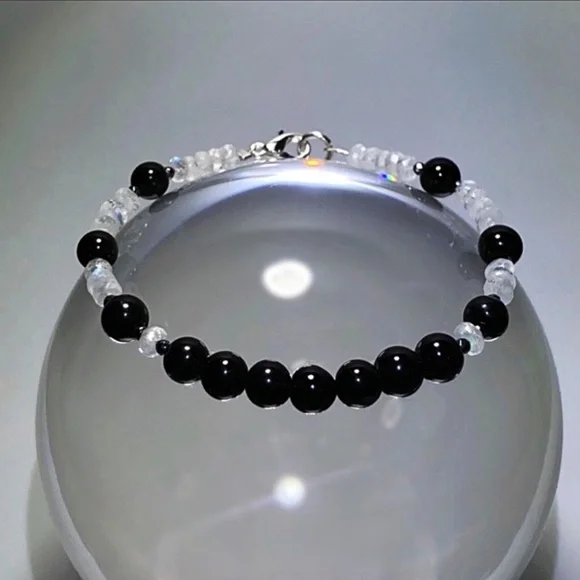 Hand Made Gemstone Bracelet - Picture 6 of 7